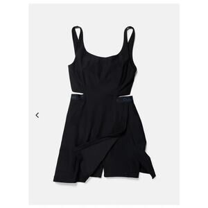 NWT OV Outdoor Voices Court Dress cutout back with shorts - XL - black - XL